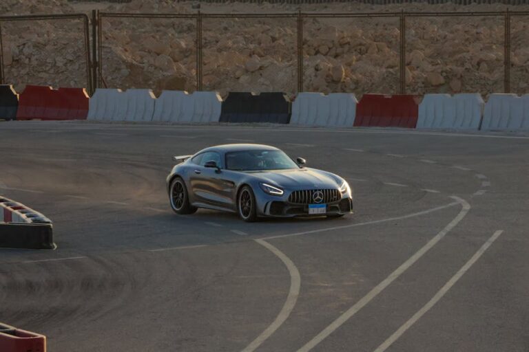 무보험차 사고 시 대처법을 안내합니다